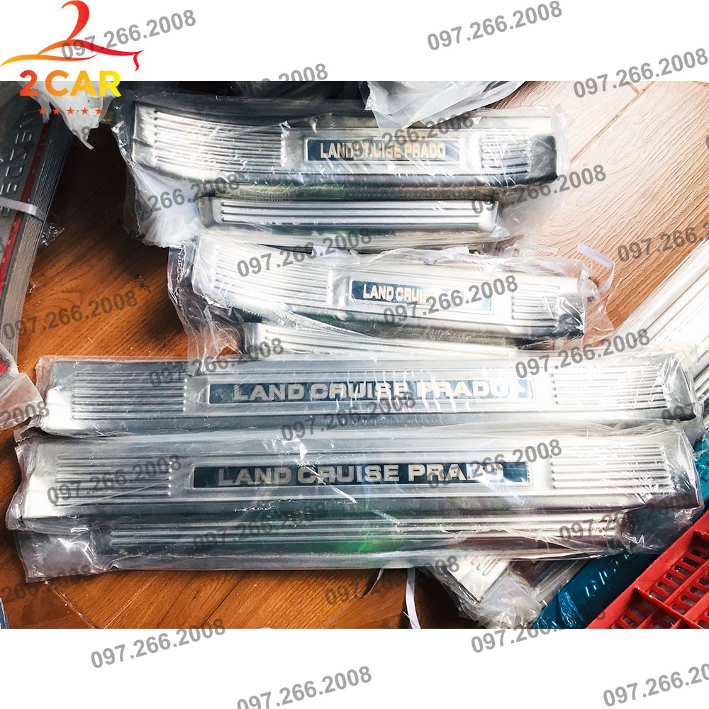 Ốp bậc cửa, Nẹp bước chân xe Toyota Land Cruiser Prado - Mẫu INOX