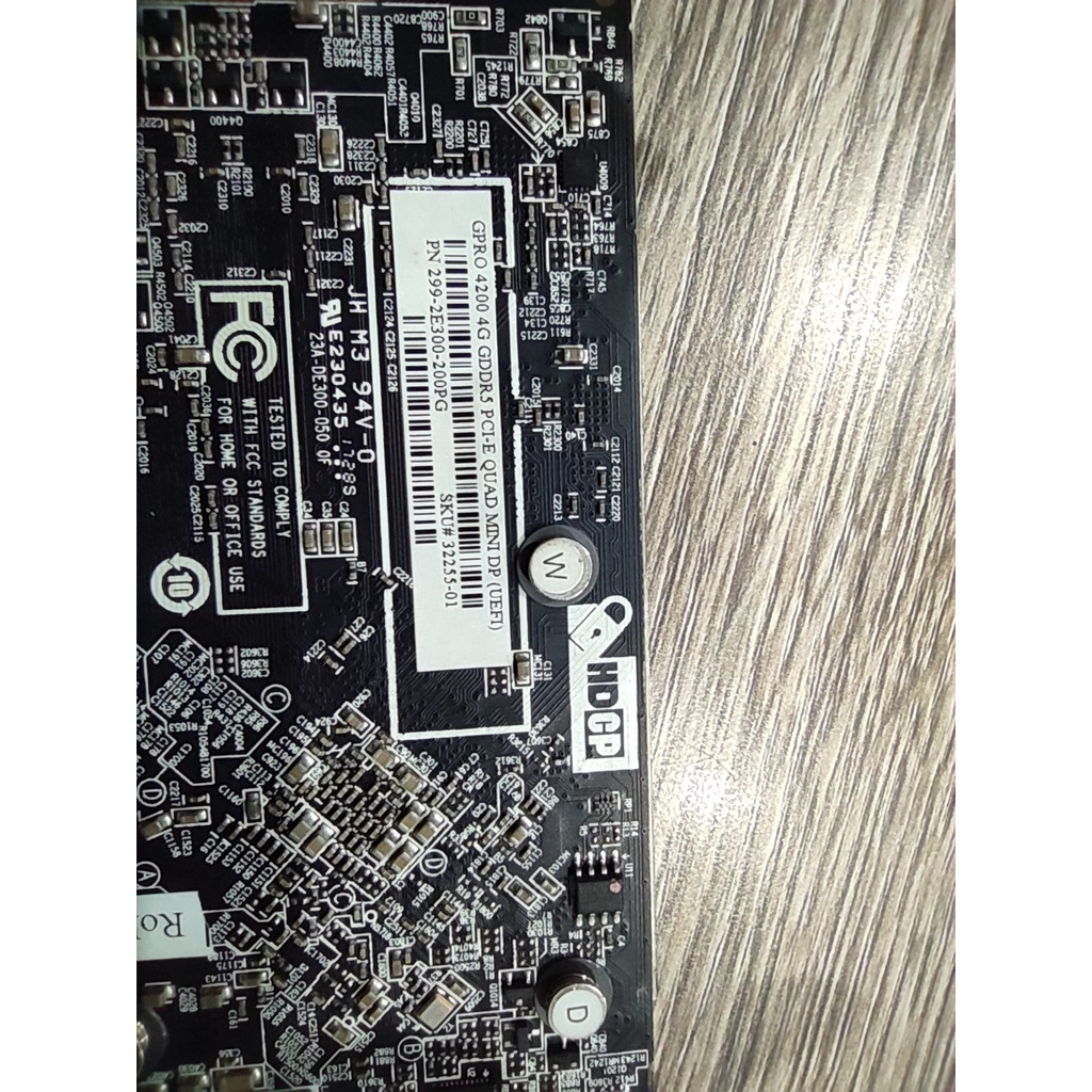 Card màn hình Sapphire Gpro 4200 4GB GDDR5 mini Display Port x 4 - Hỗ trợ xuất hình 4K, bo lùn