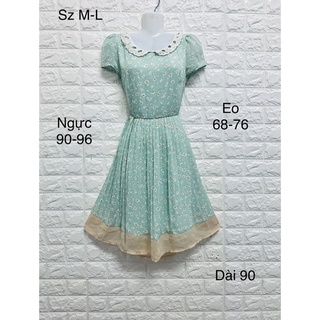 Đầm voan hoa xếp ly