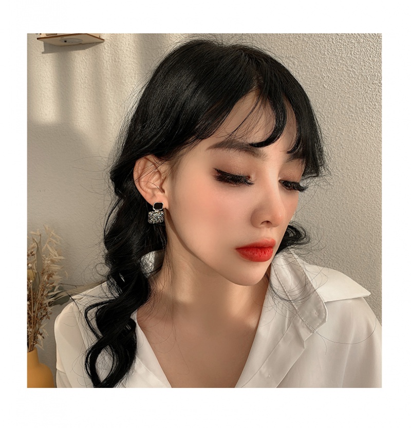 Khuyên tai mạ bạc phong cách thời trang Hàn Quốc cổ điển