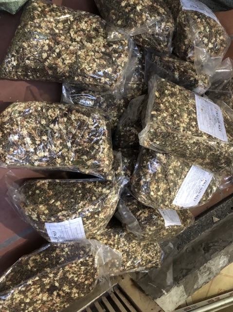 [Mã 267FMCGSALE giảm 8% đơn 500K] SIÊU SALE 1 kg TRÀ SƠN MẬT HỒNG SÂM NHIỀU HOA NHÀI | BigBuy360 - bigbuy360.vn