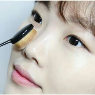 Cọ tán kem nền lông cừu cao cấp