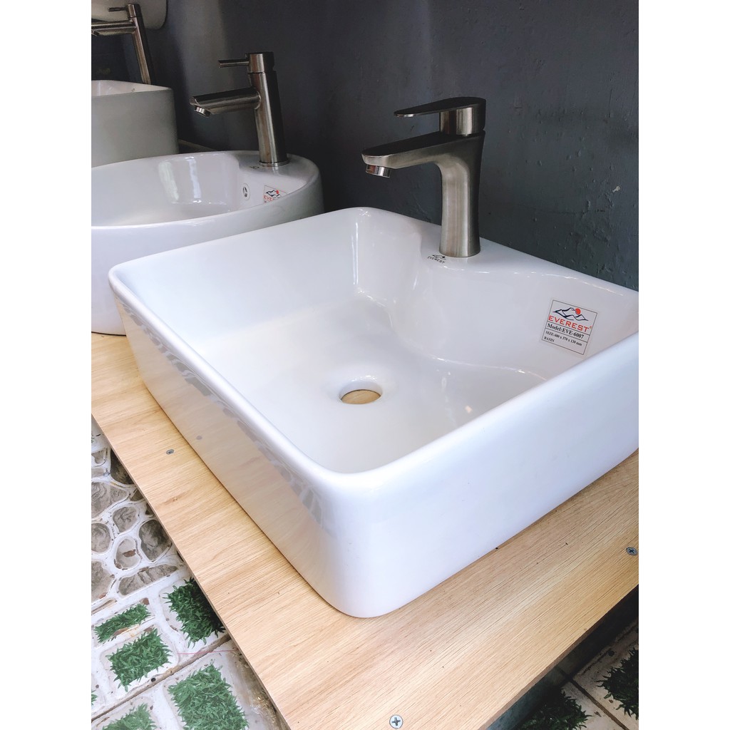 Lavabo sứ  Vuông tráng  men  nano  cao  cấp