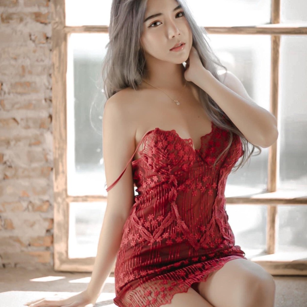 Váy ngủ sexy ren hoa nhí ngực úp sò có lót trong màu đỏ đậm quyến rũ