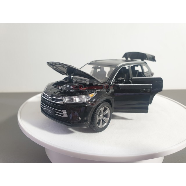 Xe mô hình Toyota Highlander, tỉ lệ 1:32