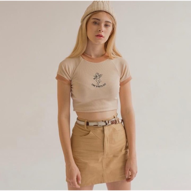 Áo croptop The White Egg