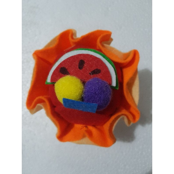 Các loại bánh mô hình làm bằng vải dạ nhồi bông dành cho trẻ và đồ dùng mầm non