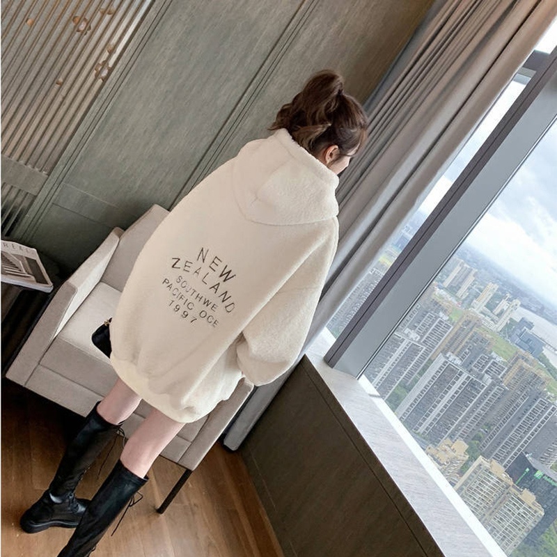 Áo Sweater IELGY Có Mũ Vải Nhung Giả Lông Cừu Dáng Rộng Dày Dặn Thời Trang Hàn Quốc Cho Nữ