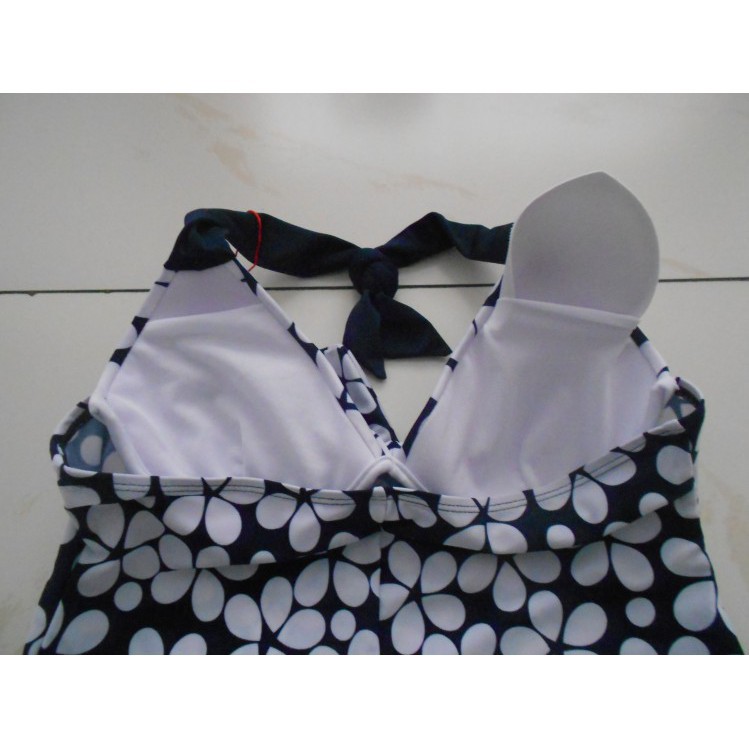 Đồ bơi kín đáo cho nữ lớn tuổi  - B11 | BigBuy360 - bigbuy360.vn