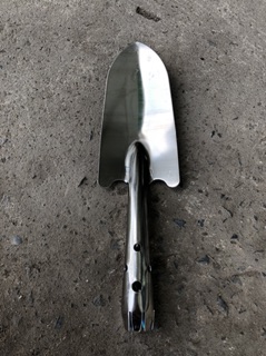 Xẻng làm vườn inox