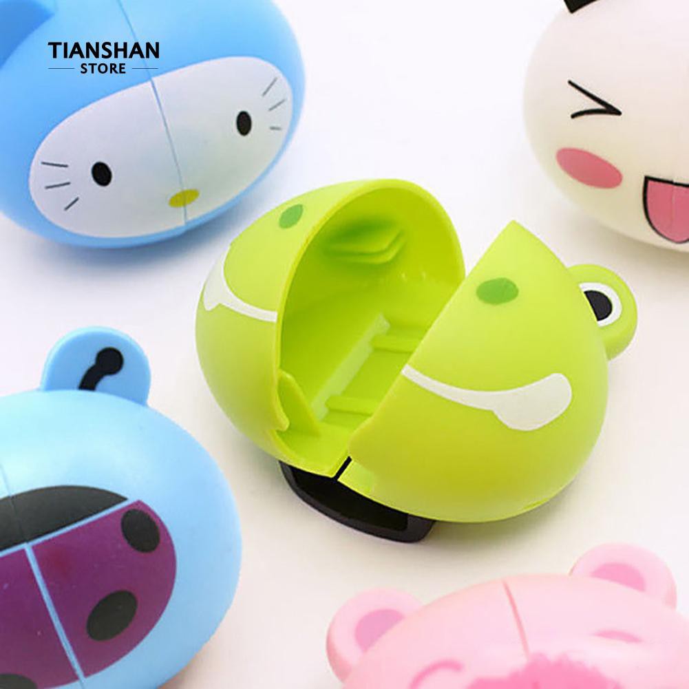 Móc Treo Bàn Chải Đánh Răng Có Giác Hút Hình Thú Dễ Thương