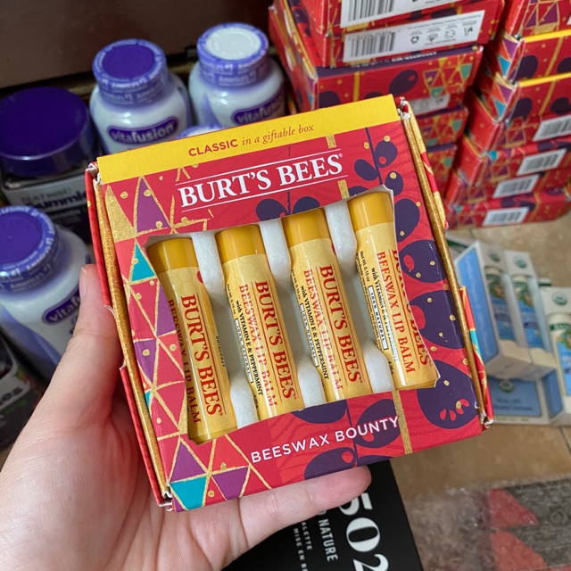 SON DƯỠNG BURT'S BEES.