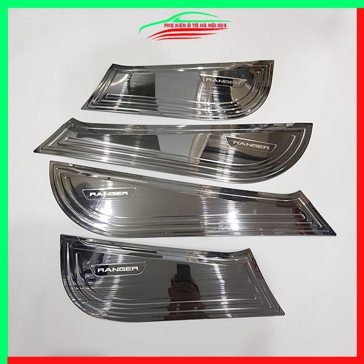 Bộ ốp tapli Ranger 2016-2021 vân Titan chống xước va đập khi mở cửa và làm đẹp xe