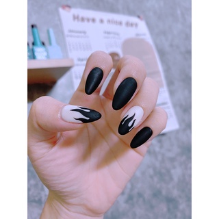 NAILBOX/Móng up thiết kế theo yêu cầu tia lửa đen nhám