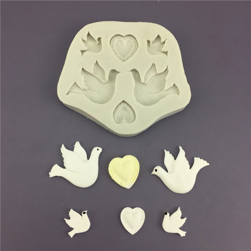 Khuôn Silicone Làm Bánh Hình Trái Tim &amp; Chữ Peace for Dove