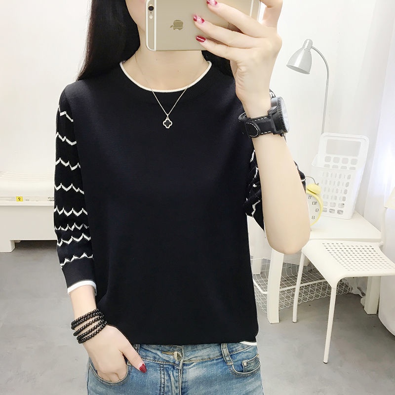 Áo thun tay ngắn cổ tròn họa tiết sọc ngang thời trang dành cho nữ