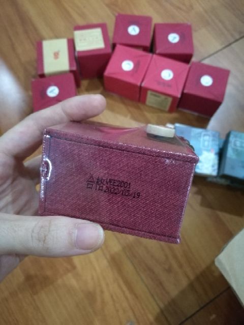 Son giấy cổ trang trong hộp giả gỗ bọc vải sang trọng | BigBuy360 - bigbuy360.vn