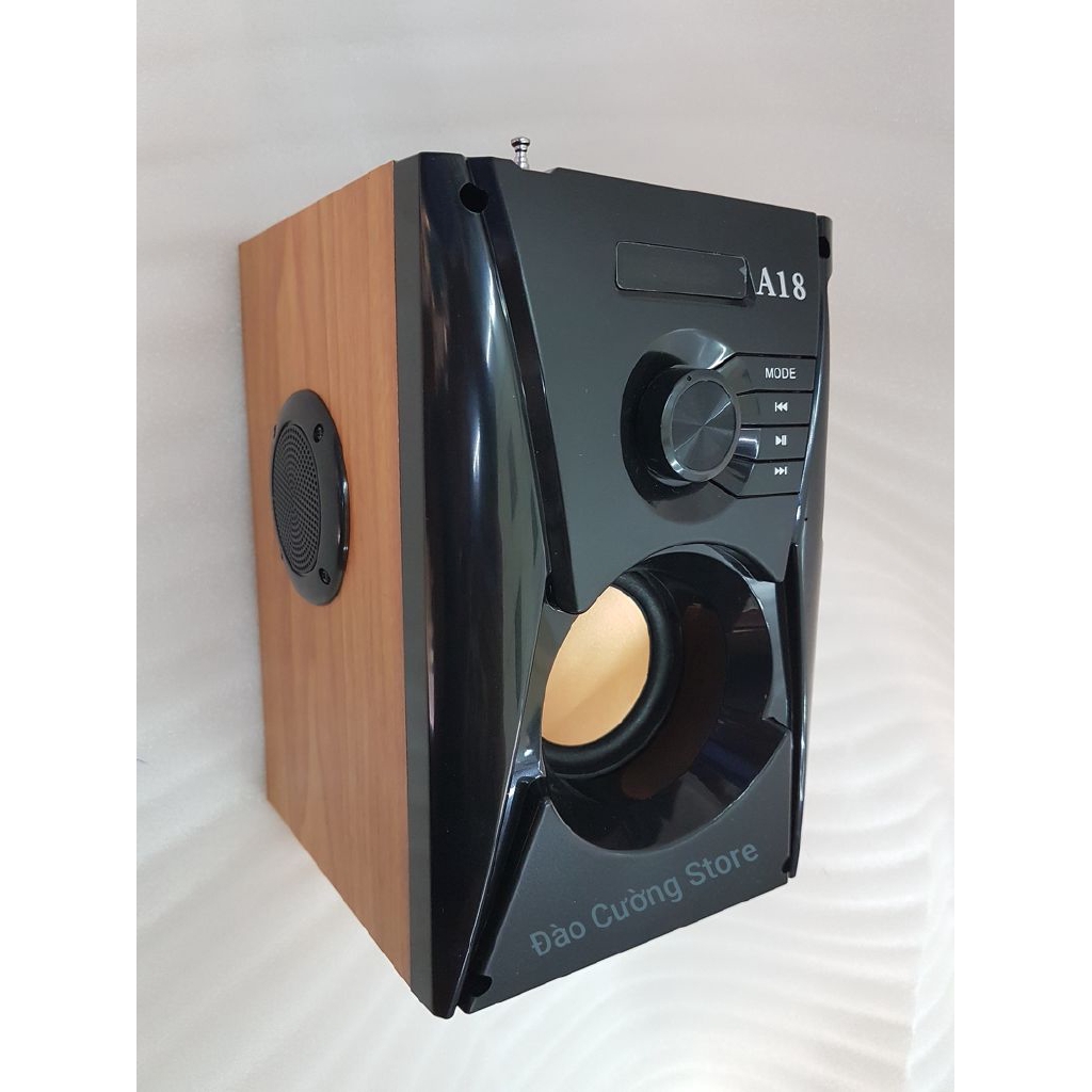 Loa Xách Tay A18 Speaker Bluetooth Usb Thẻ Nhớ Cổng Mic Karaoke