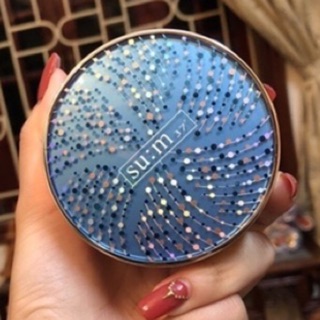 Hộp Case Phấn nước SUM:37 Trang điểm Air Rising TF Glow Cover Metal Cushion – báu vật của làn da