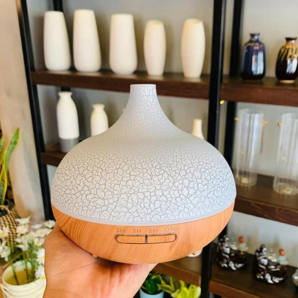 Máy khuếch tán tinh dầu bí ngô cổ cao Hoa Nén 500ml - Tặng kèm tinh dầu, remote điều khiển, máy tự tắt khi hết nước