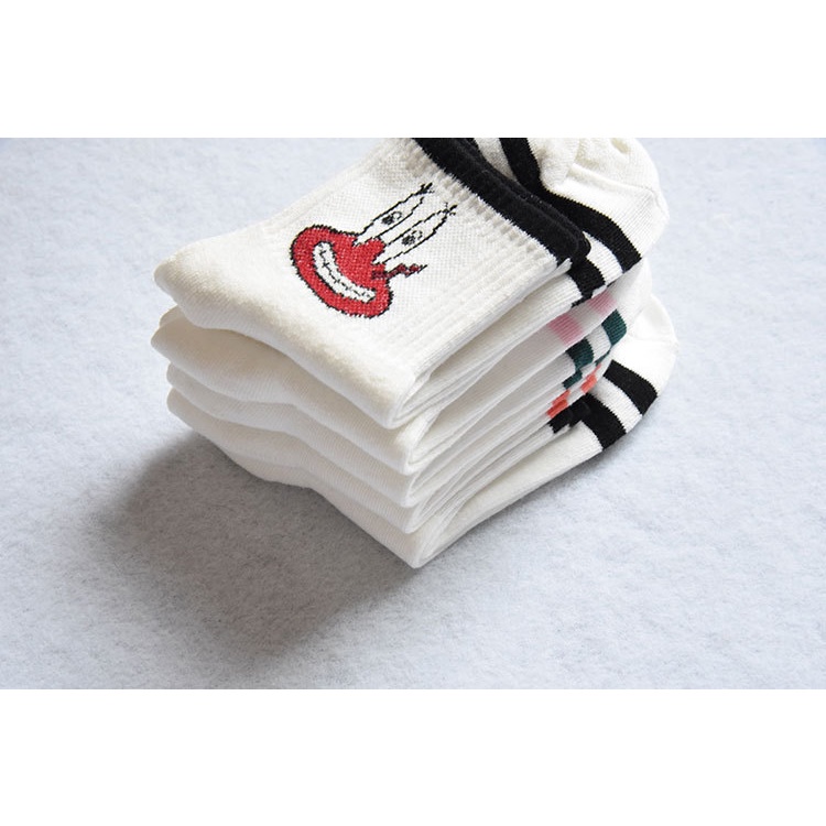 [Hàng mới về] Vớ cổ ngắn khử mùi thoải mái in hình Spongebob sành điệu cho nữ