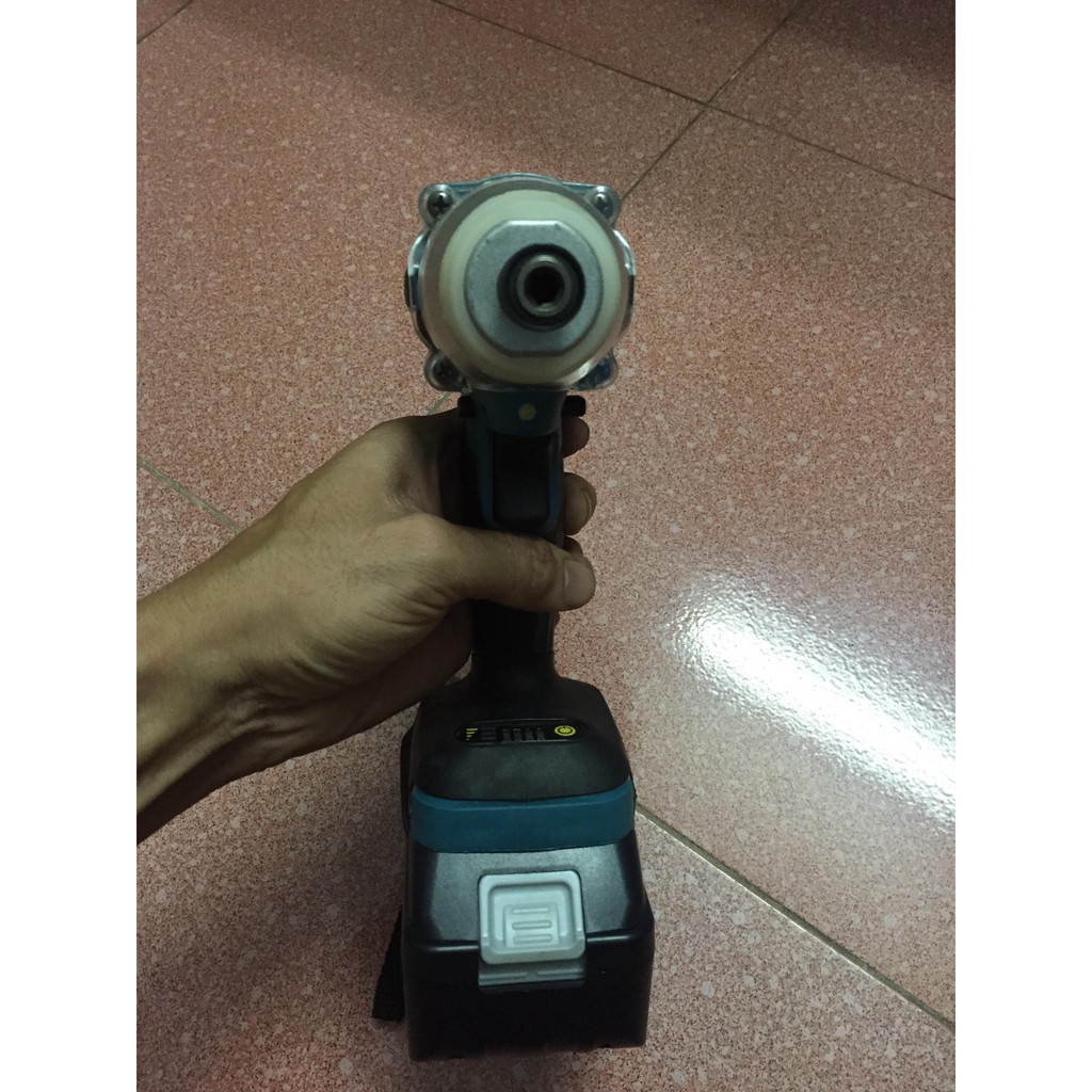 Máy vặn vít siêu khỏe pin lithium 18V-4AH