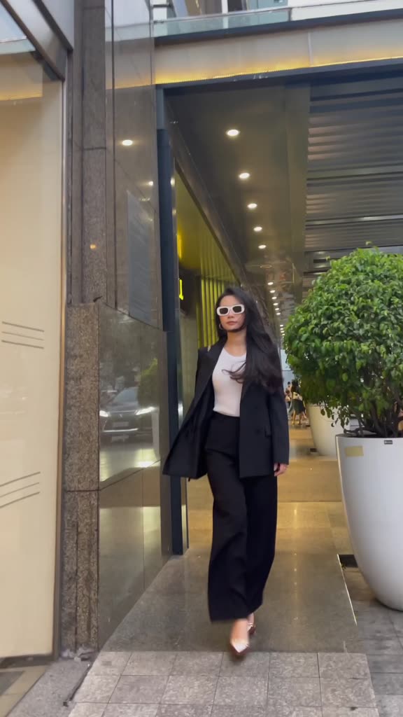 Áo Vest tay dài Girl Fashion Màu Đen | BigBuy360 - bigbuy360.vn