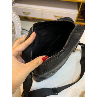 Túi đeo chéo Coach nam