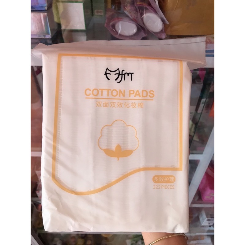 Bông tẩy trang Cotton Pads 222 miếng