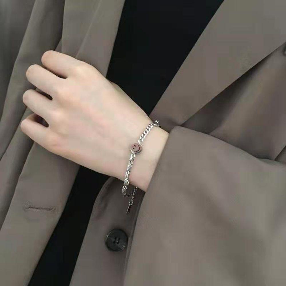 Vòng Tay VANES1 Chất Liệu Thép Titan Phong Cách Hàn Quốc Cho Nam Nữ