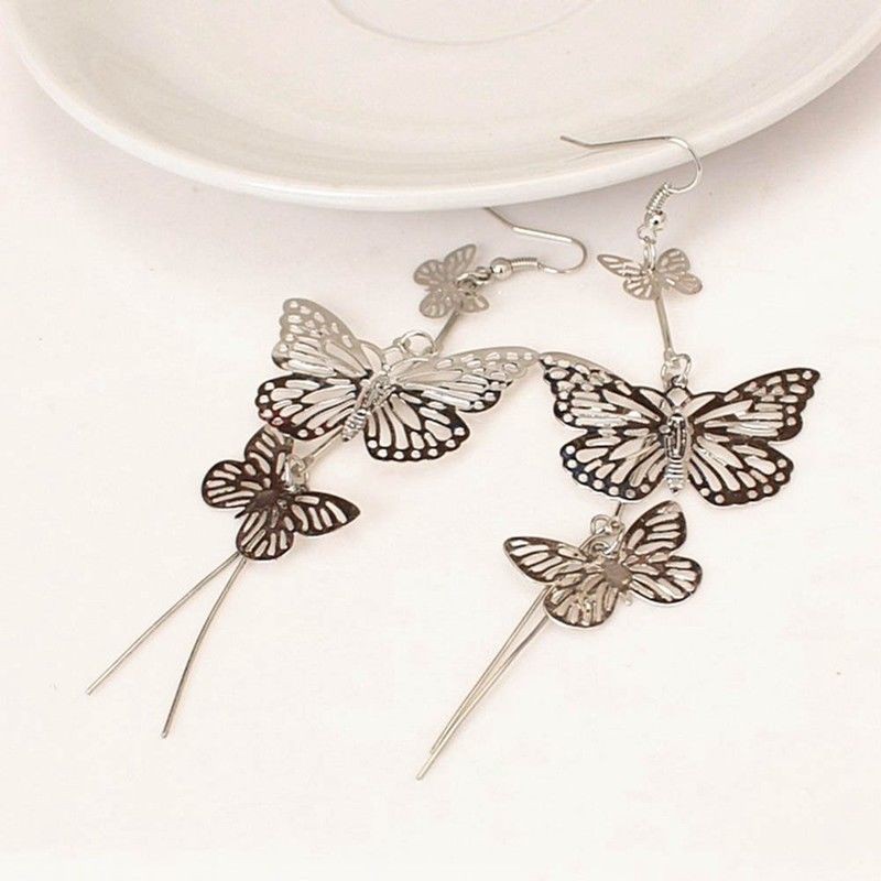 Đôi khuyên tai dáng dài hình bươm bướm phong cách cổ điển