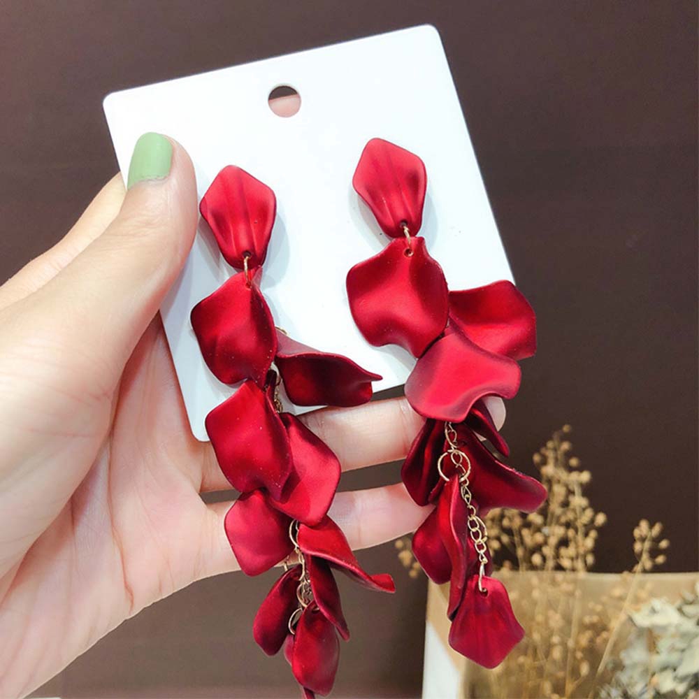 Khuyên Tai Nữ Trang Dáng Dài Tạo Hình Độc Đáo