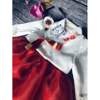 bộ váy phong cách Hàn Quốc