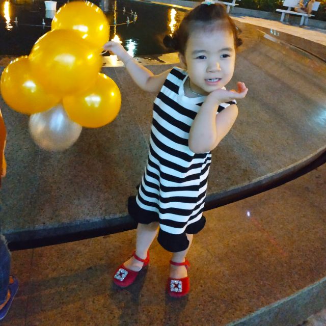 Dọ đá vuông siêu xinh.