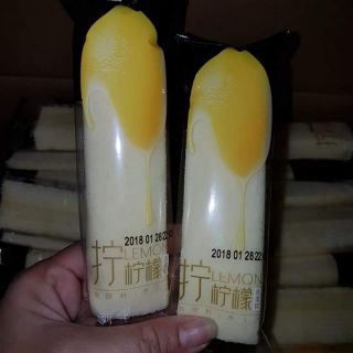 Bánh bông lan vị chanh 1 thùng 1kg 200k
