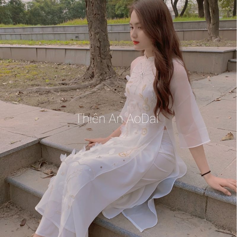 Áo dài voan 4 tà thêu tay,áo dài đính cườm thủ công hàng thiết kế