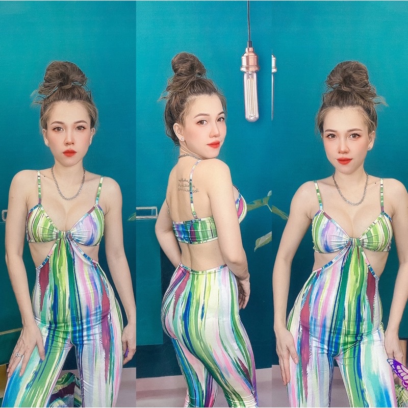 Jumsuit dài ống loe, khít dáng, mẫu xinh k đụng hàng 😍