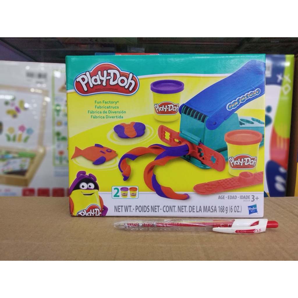 Bộ đồ chơi đất nặn nhà máy vui vẻ cơ bản Play-Doh B5554