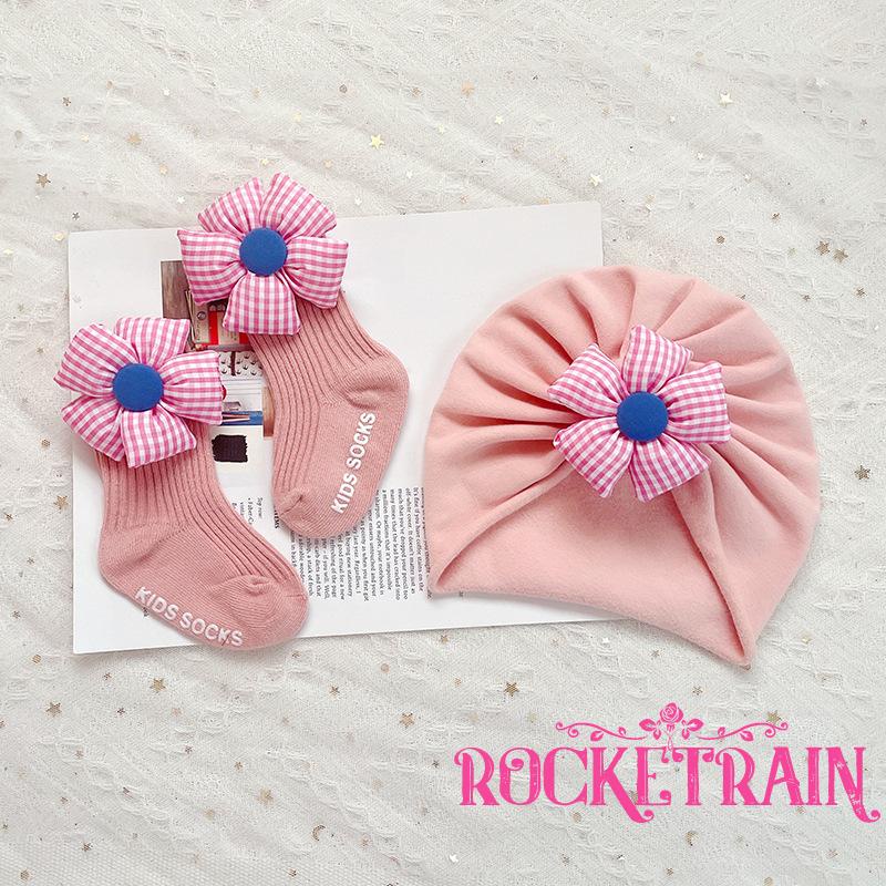 Đôi Tất + Mũ Turban Mềm Mại Giữ Ấm Mùa Thu Đông Cho Bé Gái Sơ Sinh