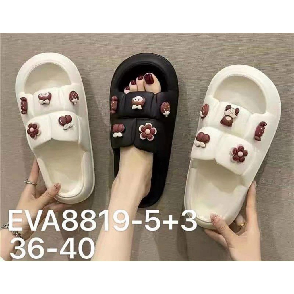 Dép bánh mỳ nữ, dép quai ngang gắn sticker hoạt hình siêu đáng yêu