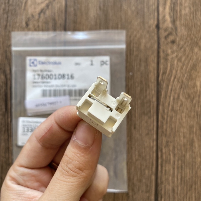 CÔNG TẮC MÁY SẤY CHÍNH HÃNG ELECTROLUX