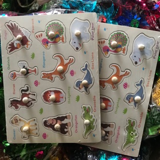 Bảng Xếp Hình Bằng Núm Gỗ Các Con Vật Bằng Tiếng Anh Cho Bé