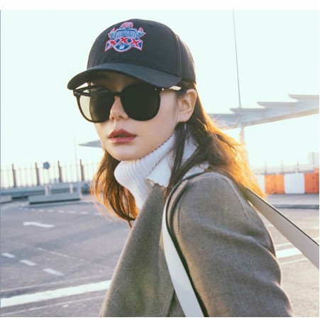 Kính mát phong cách thời trang cho nam nữ gentle monster | BigBuy360 - bigbuy360.vn