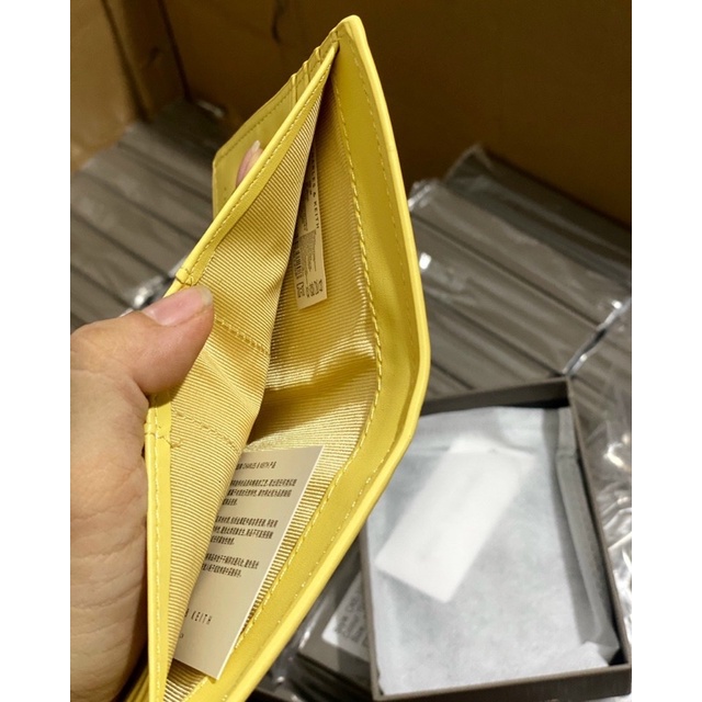 Ví CNK auth tuồn nhà máy