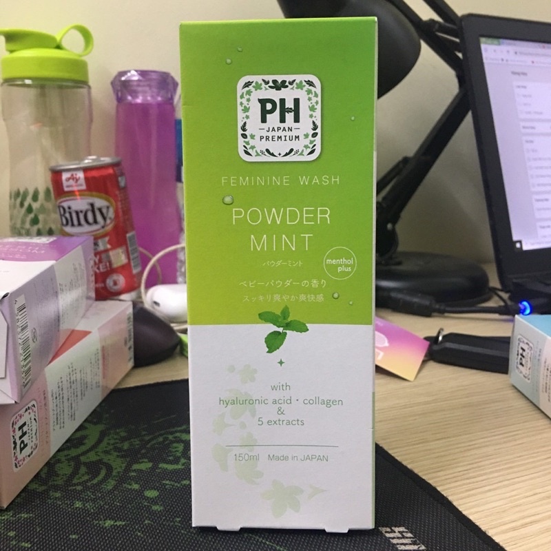 Dung dịch vệ sinh phụ nữ PH