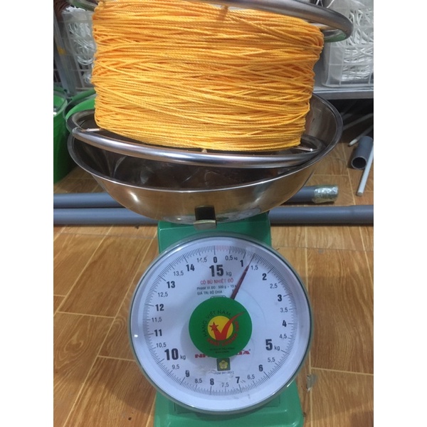 Combo 1kg dây thả diều dứa vàng 1li và guồng 25 quấn sẵn. thả diều 1m8-2m5
