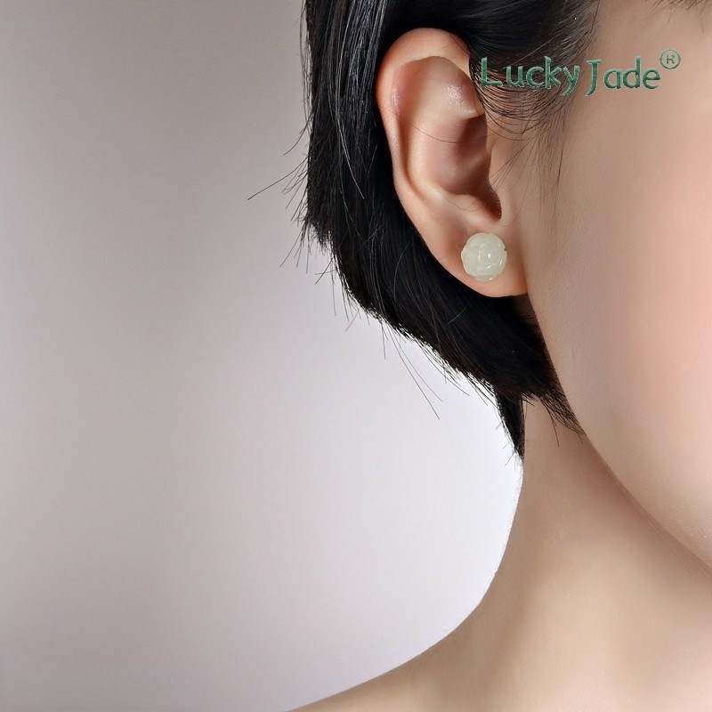 Khuyên Tai Bạc S925 Đính Ngọc Bích Trắng Hình Hoa Sen Đơn Giản Chống Dị Ứng Dễ Phối Đồ
