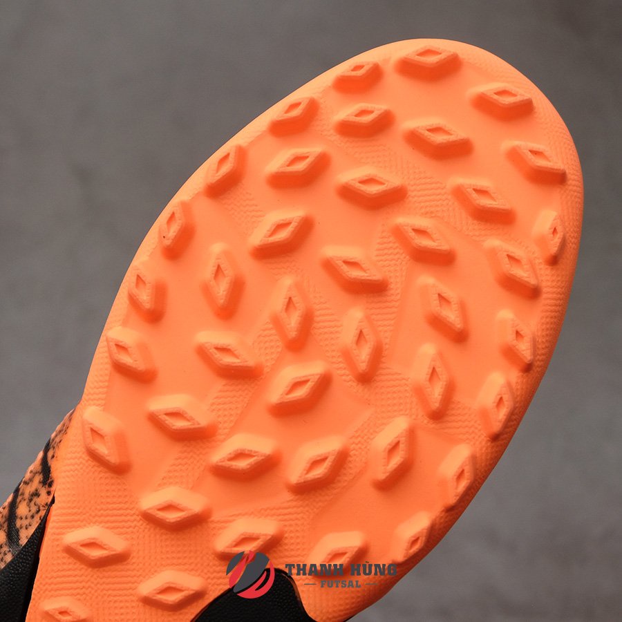 GIÀY ĐÁ BÓNG CHÍNH HÃNG PUMA FUTURE Z 1.3 PRO CAGE - 106754-01 - CAM/ĐEN