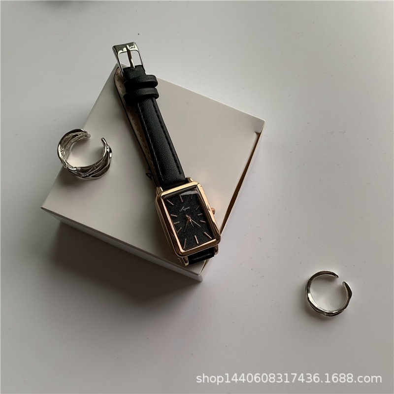 Đồng Hồ Đeo Tay Winner Chống Nước Chống Trầy Xước Dây Kim Loại retro Chất Lượng Cao Cho Nữ【AA11】