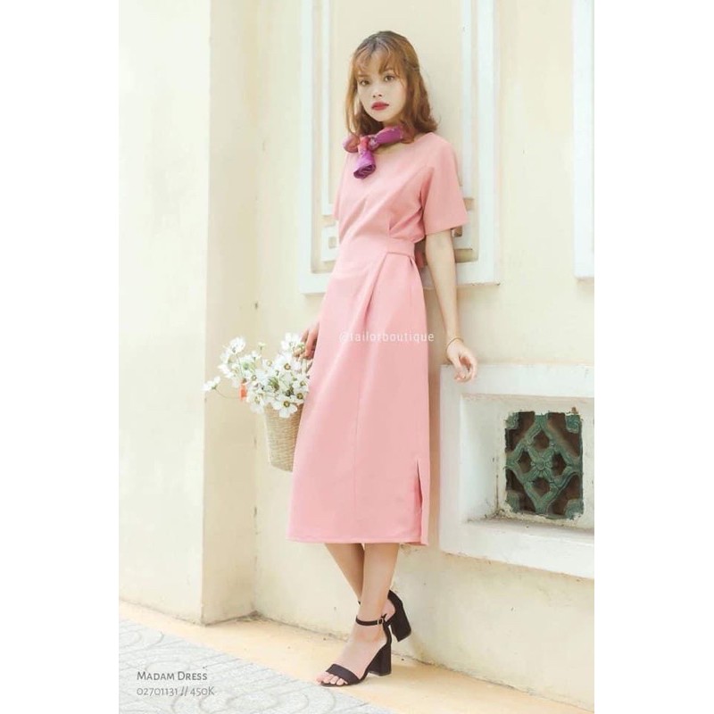 Pass đầm Taylor Boutique
